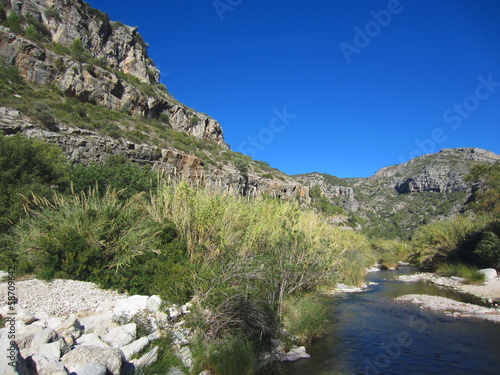 Sierra de la Safor y Rio Serpis Alicante España