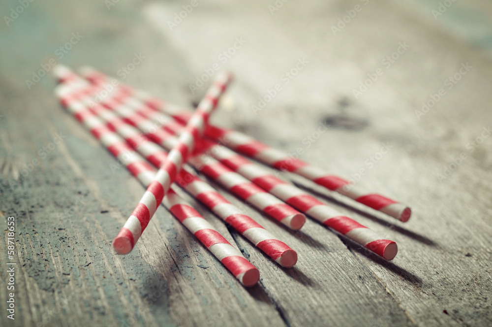Striped straws Striped straws