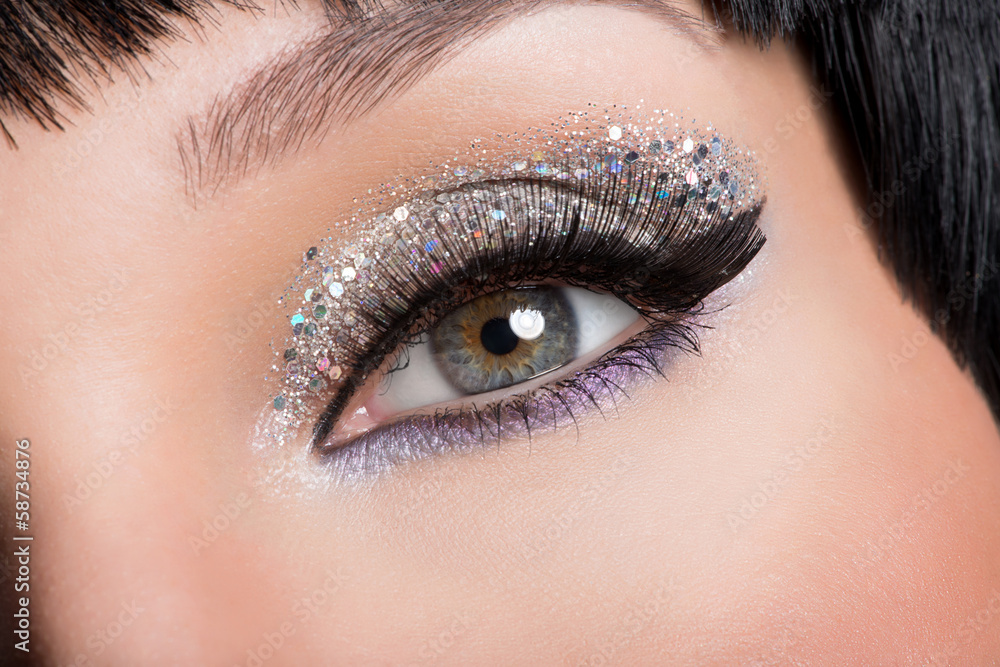 Fototapeta premium Woman eye with fashion makeup