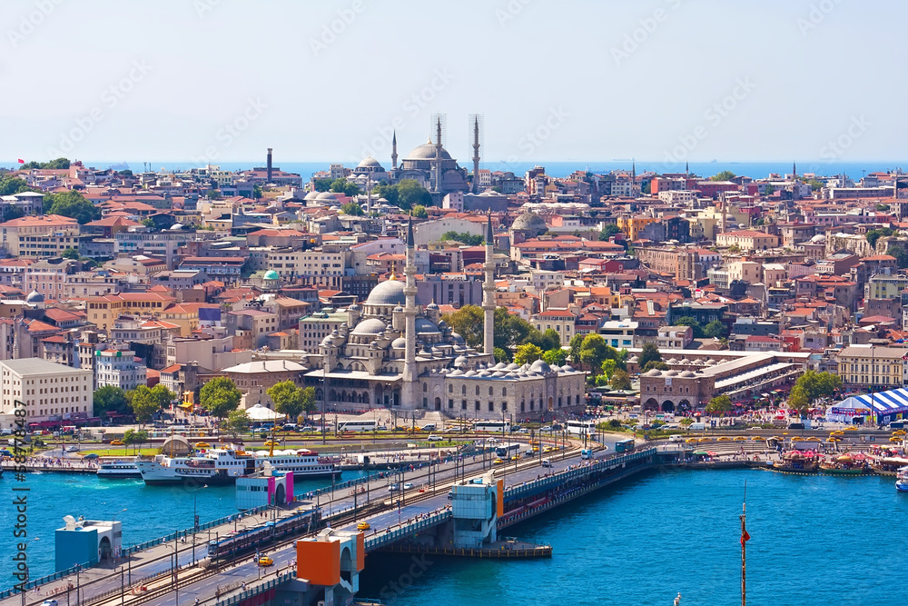 Fototapeta premium Golden Horn in Istanbul