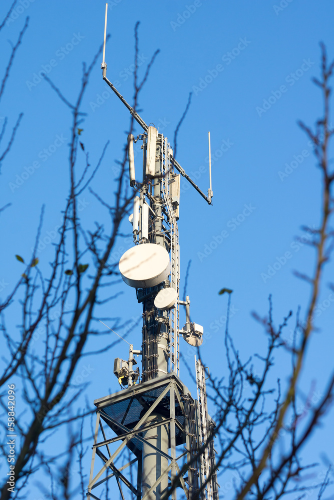 LTE - Long Term Evolution Base Station LTE - Long Term Evolution Base Station