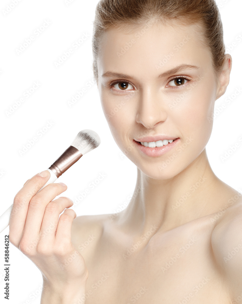 Beauty Girl with Makeup Brush. Natural Make-up. Nude make-up. Be Beauty Girl with Makeup Brush. Natural Make-up. Nude make-up. Be