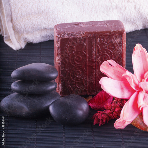 Obraz na płótnie Soap, stones and flowers