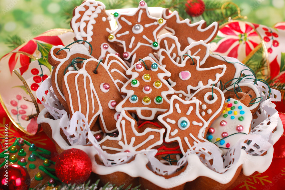 homemade gingerbread cookies for christmas tree