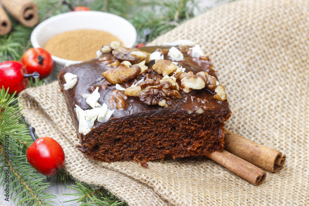 Christmas gingerbread cake with chocolate and hazelnuts Christmas gingerbread cake with chocolate and hazelnuts