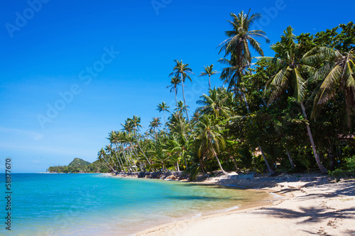 Тропический пляж