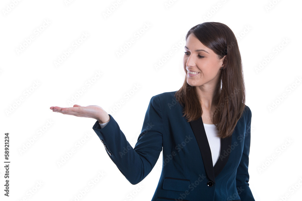 Frau isoliert präsentiert auf ihrer Hand ein Produkt Frau isoliert präsentiert auf ihrer Hand ein Produkt