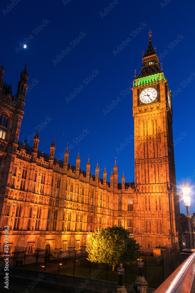 Big Ben at night