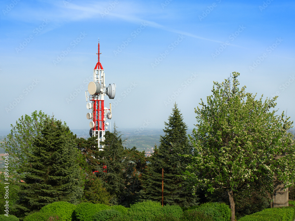 Obraz premium telecommunication Tower