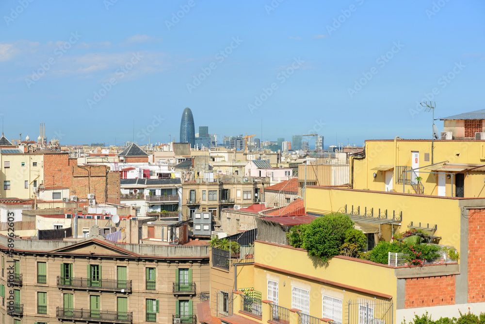 Fototapeta premium Barcelona skyline and Torre Agbar, Barcelona, Spian