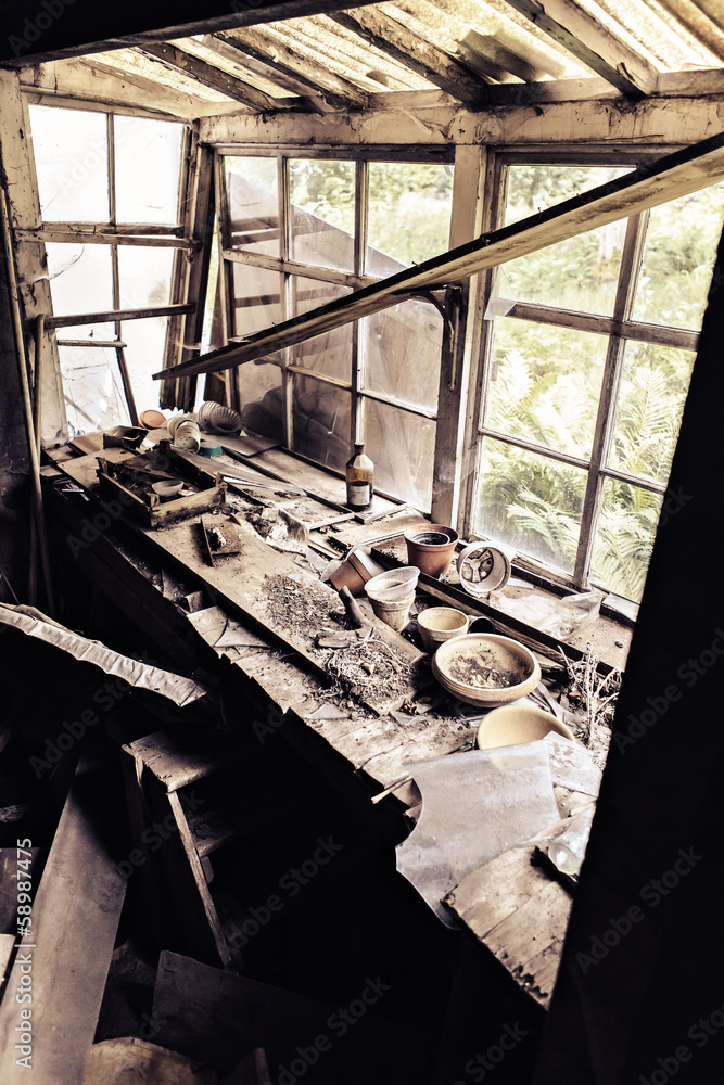 Obraz premium squalid building