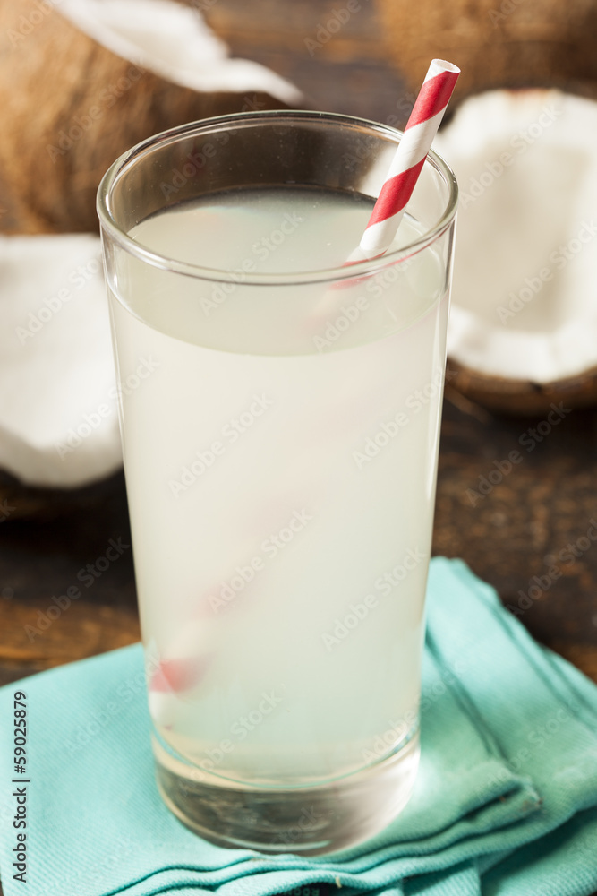 Fresh Organic Coconut Water Fresh Organic Coconut Water