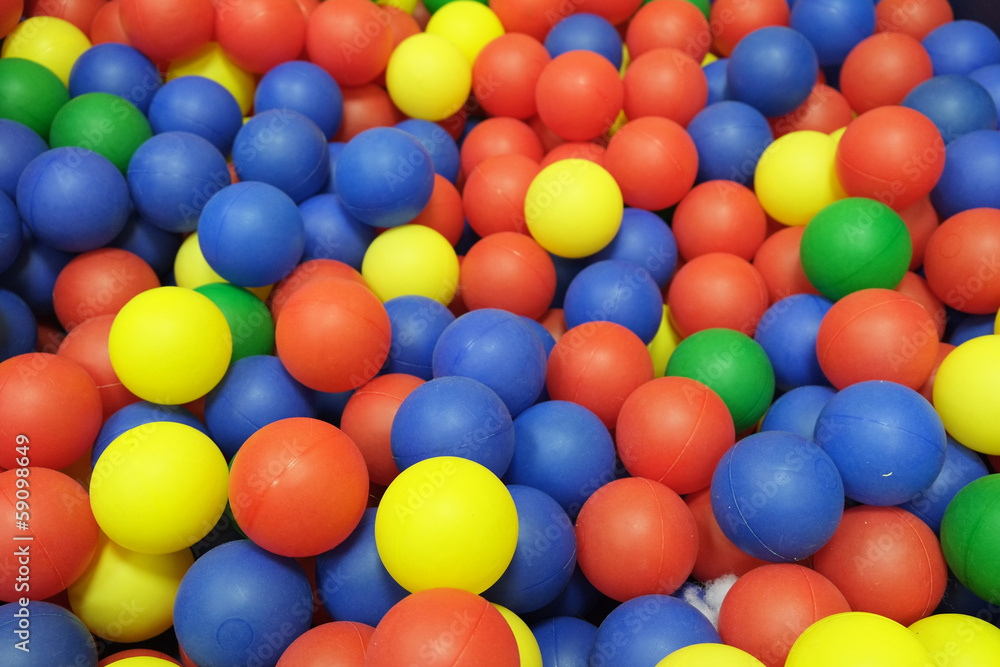 plastic balls plastic balls