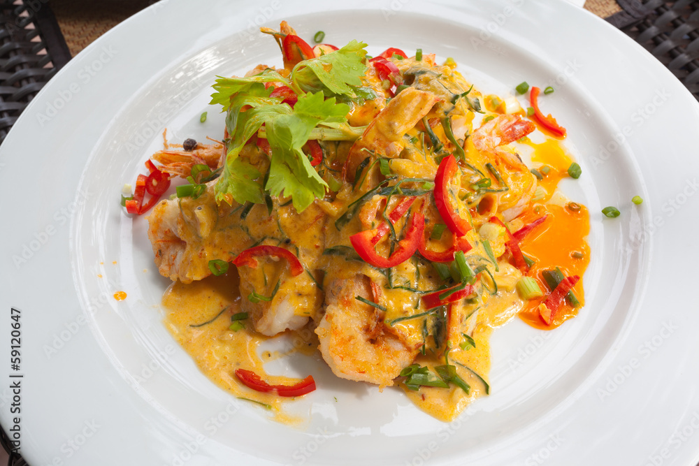 gastronomie thaïlandaise : crevettes sauce épicée gastronomie thaïlandaise : crevettes sauce épicée