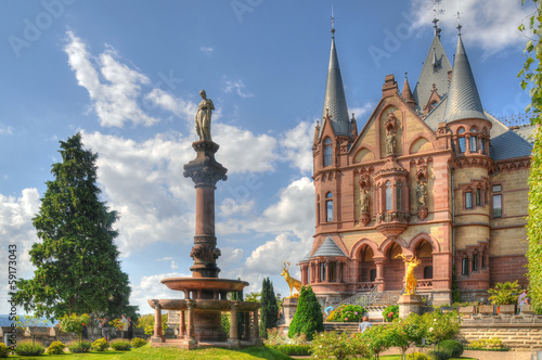 Schlossgarten an der Drachenburg