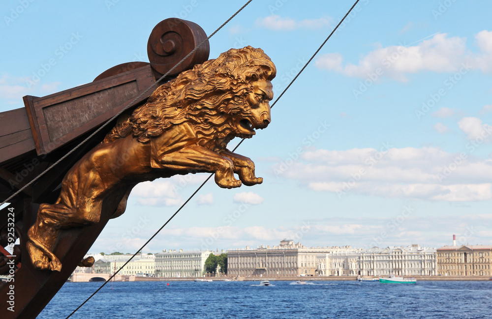 Sculpture of a lion in a ship's prow