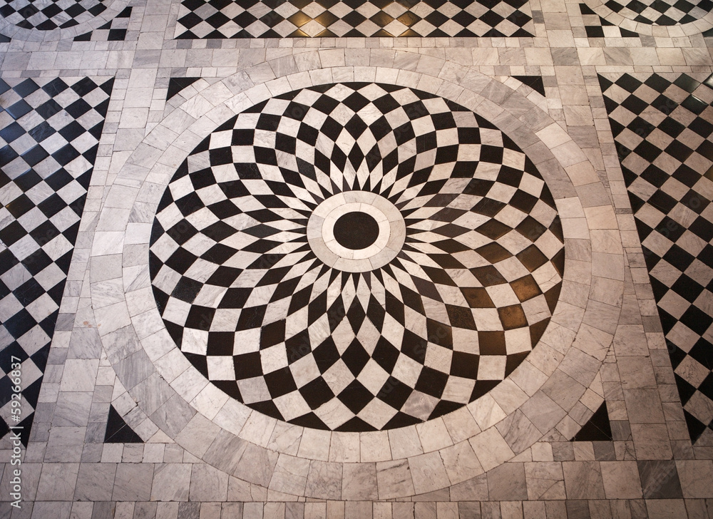 Mosaic patterned floor