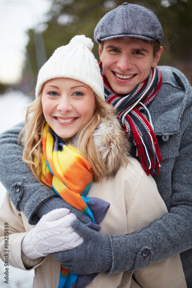 Obraz premium Couple in winterwear