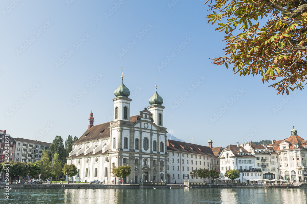 Luzern, historische Altstadt, Jesuitenkirche, Reuss, Schweiz