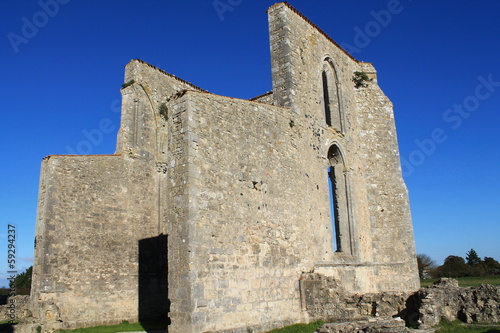 Ruines de L'Abbaye Notre Dame