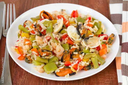 rice with seafood and vegetables