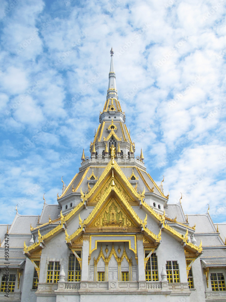 Marble Temple: Wat Sothon Wararam Woraviharn