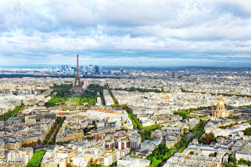 Panorama of Paris from the Montparnasse Tower. France(District © BRIAN_KINNEY