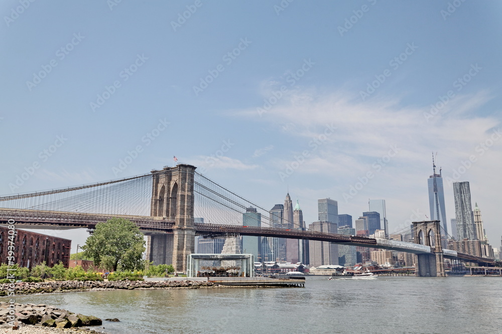 Brooklyn bridge