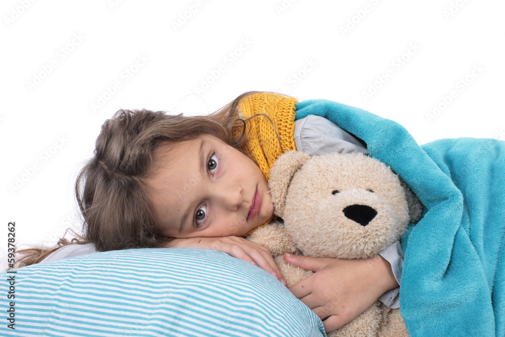 Krankes Kind im Bett - young patient in bed Krankes Kind im Bett - young patient in bed