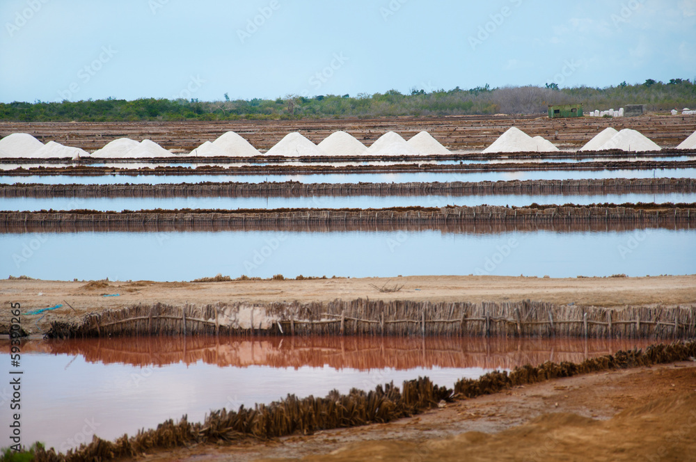 sea salt - traditional production from ocean water sea salt - traditional production from ocean water