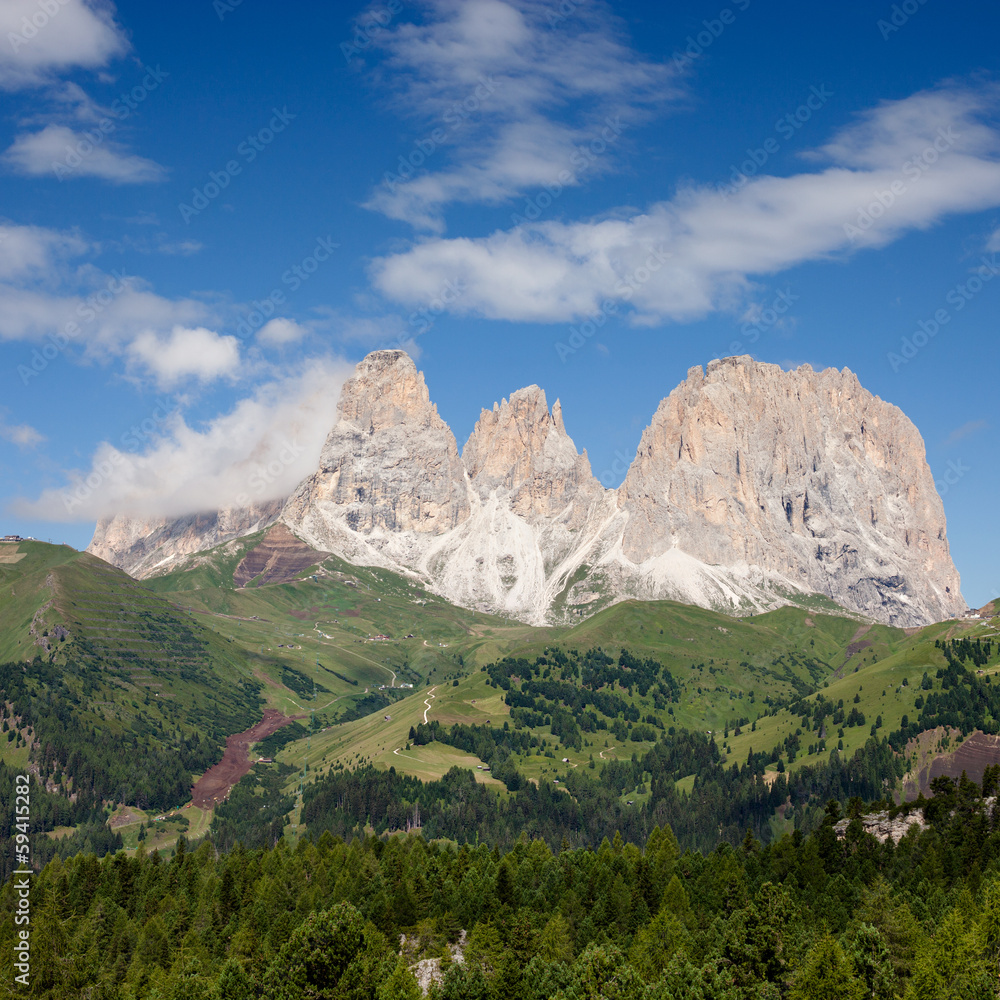 Obraz premium Sassolungo mountain peaks