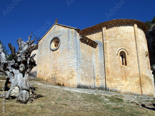 ERMITA TEMPLARIA DE SAN BARTOLOME photo