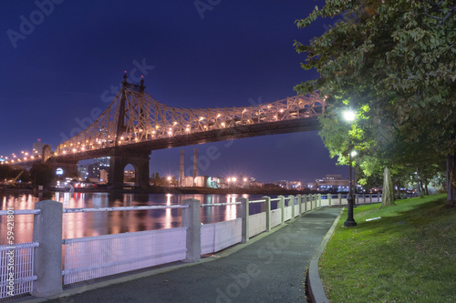 Roosevelt Island Promenade, New York City