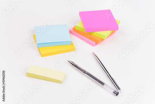ペンとポストイット