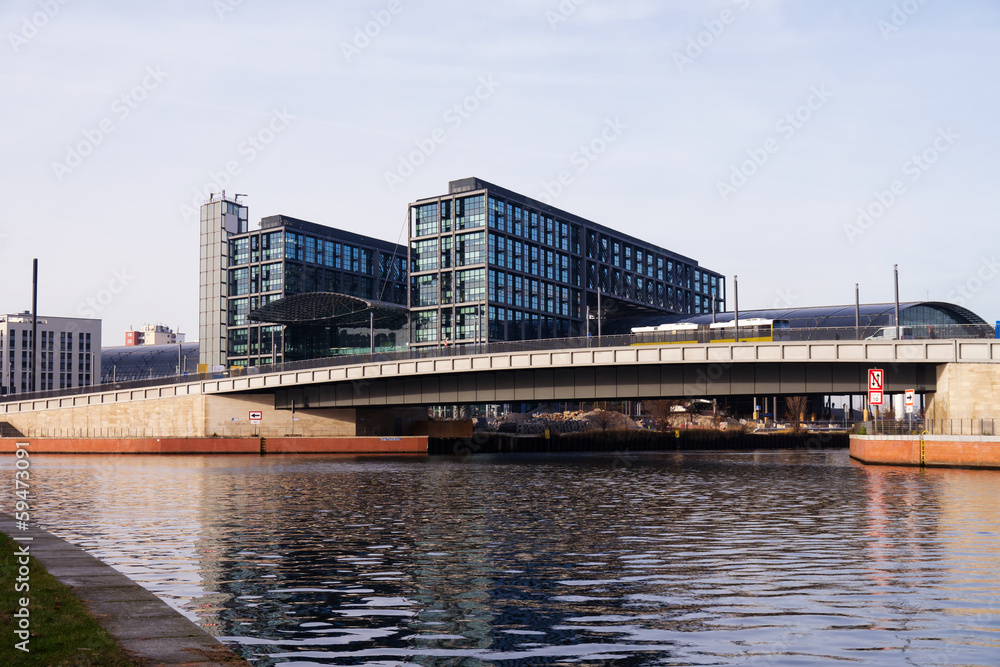 hauptbahnhof berlin