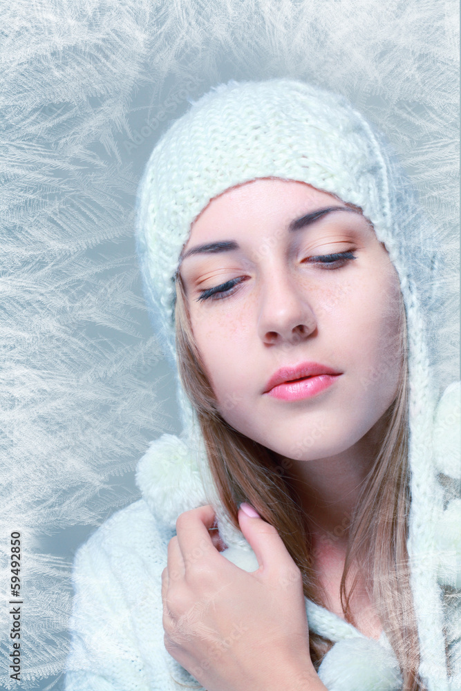 Obraz premium woman in warm clothing