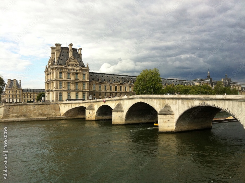 Puente sobre el Sena