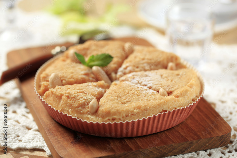 Almond dessert pie Almond dessert pie