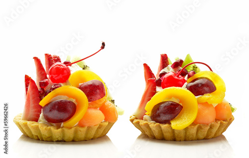 Ciastka z owocami i śmietaną