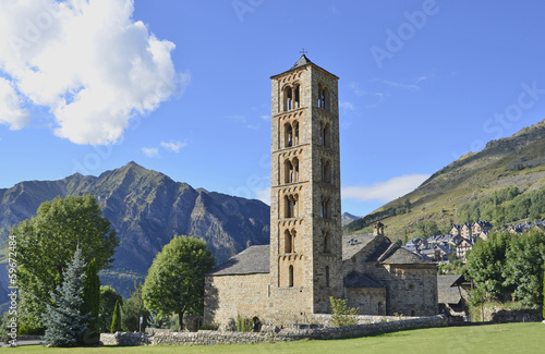 Sant Climent de Taull photo