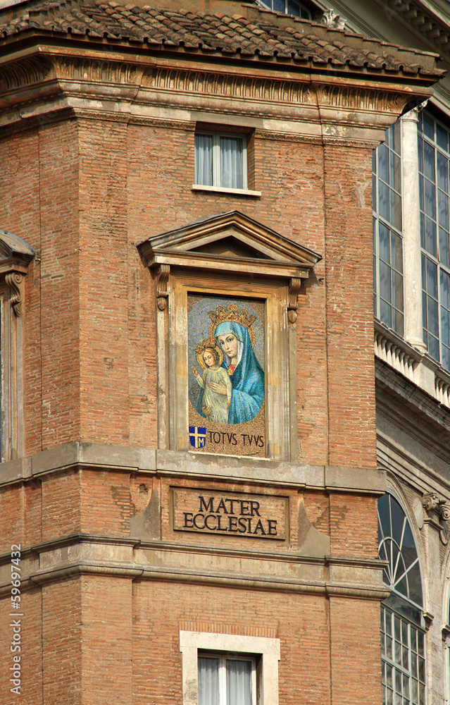 Fototapeta premium Rome, Maria and Jesus at the Apostolic Palace