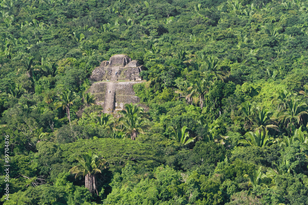 Lamanai, maya ruins