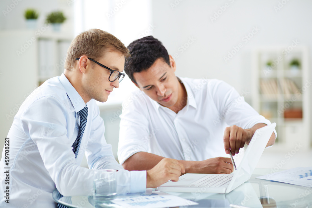 Obraz premium Explaining idea