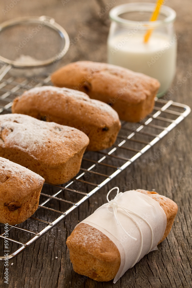Orange mini muffins with cranberries. Orange mini muffins with cranberries.