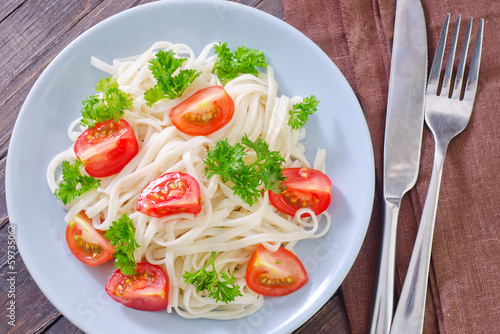 pasta with tomato