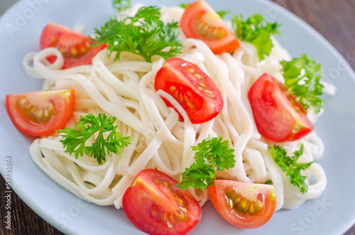 pasta with tomato