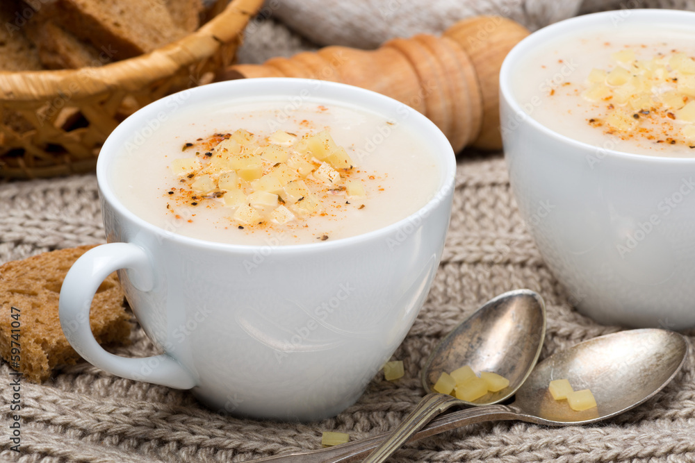 cream soup of cauliflower with cheese and pepper cream soup of cauliflower with cheese and pepper