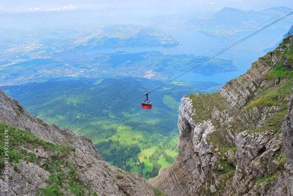 Fototapeta premium Cableway in Swiss Alps