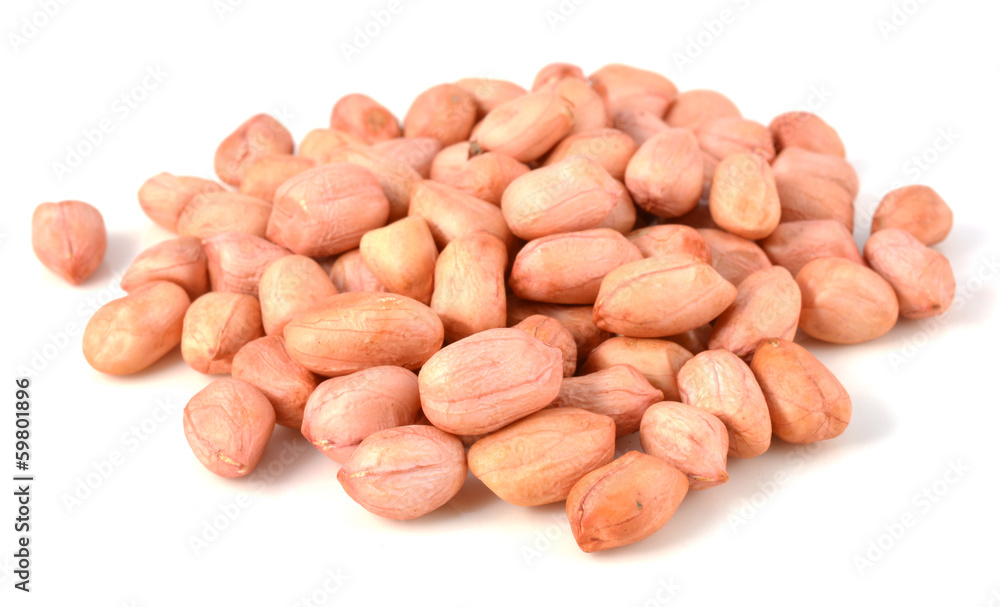 peanuts isolated on white background peanuts isolated on white background