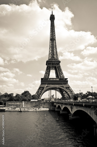 Eiffel tower black and white © biglops